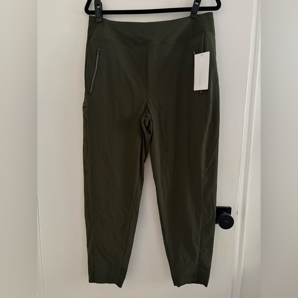 Athleta Trekkie North Jogger - Aspen Olive 12 Petite